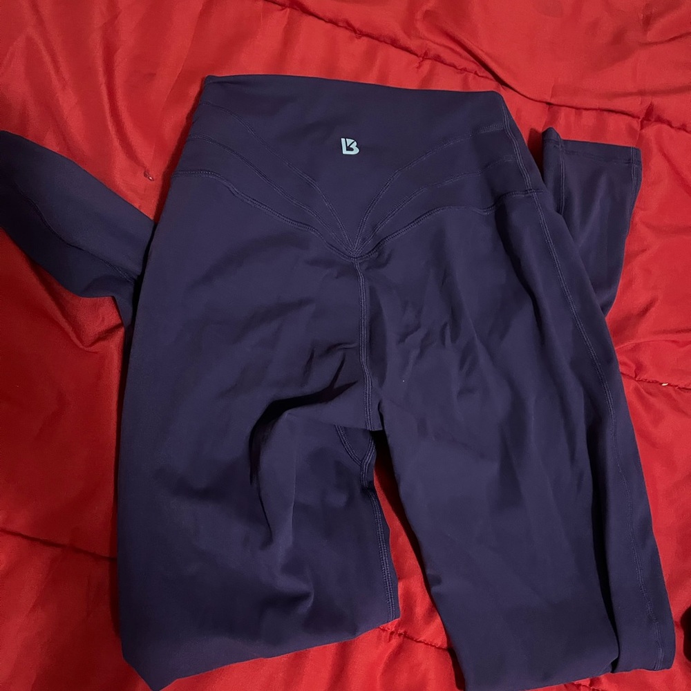 Buffbunny purple legacy leggings. Size small. Worn maybe 5 times.